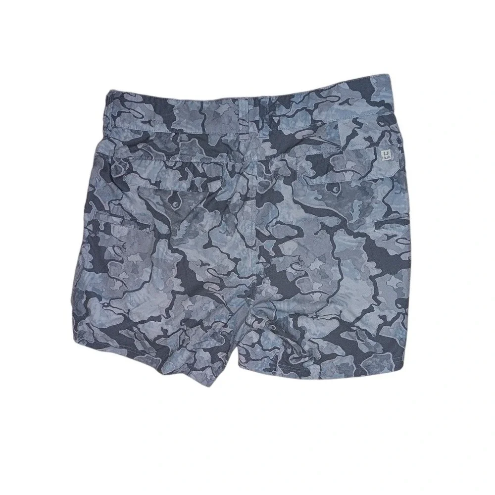 Huk Fishing Shorts Mens‎ XL Blue Camo Performance Stretch 6 Inseam Shorts